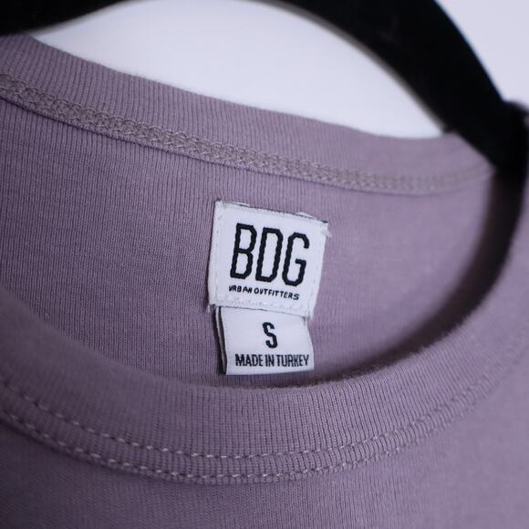 BDG UO Celestial Sun Baby T-Shirt Dusty Purple Cotton Cropped Top Women's S - Picture 8 of 11